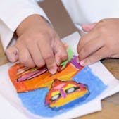 Reanimation paintings: a thousand voices