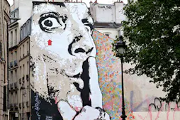Urban art tour
